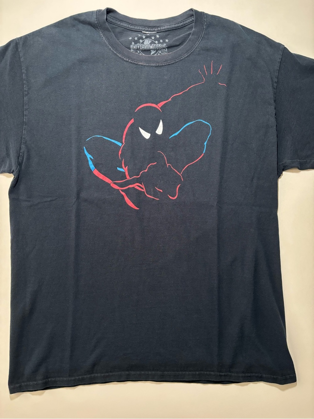Universal studios retro Spider-Man marvel sun faded shirt